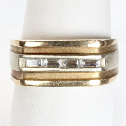 0.27 Ct Diamond Ring In 14k Gold