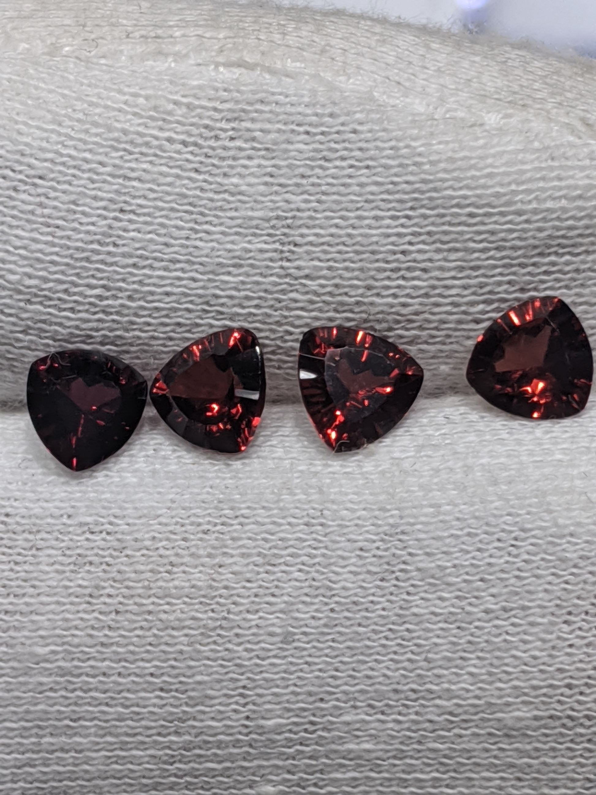 Garnet 6mm Trillion With Concave Edges (4 pc) | Northern Gem Supply